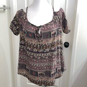 Women’s off the shoulder blouse size large